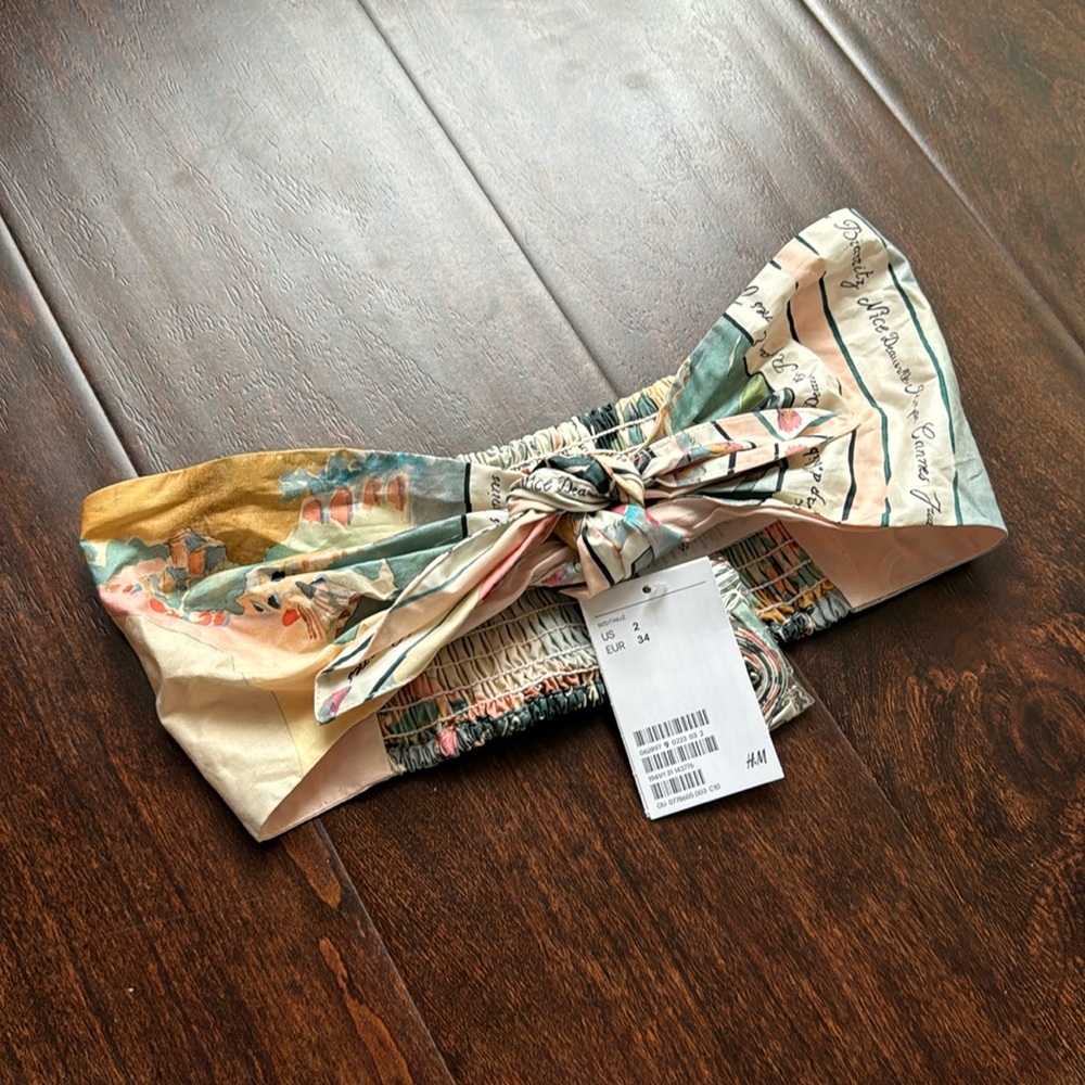 H&M Printed Crop Tube Top Front Tie Detail
